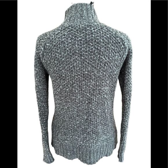 AMERICAN Eagle Outfitters Live Your Life Gray fuzzy wool blend sweater, size XS - Picture 4 of 6